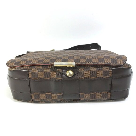 LOUIS VUITTON Brown Damier Shoulder Bag - Picture 5 of 16